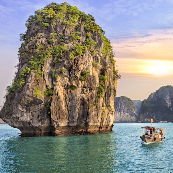 Vietnam Bucketlist: Dragon Bay & Sandy Beaches