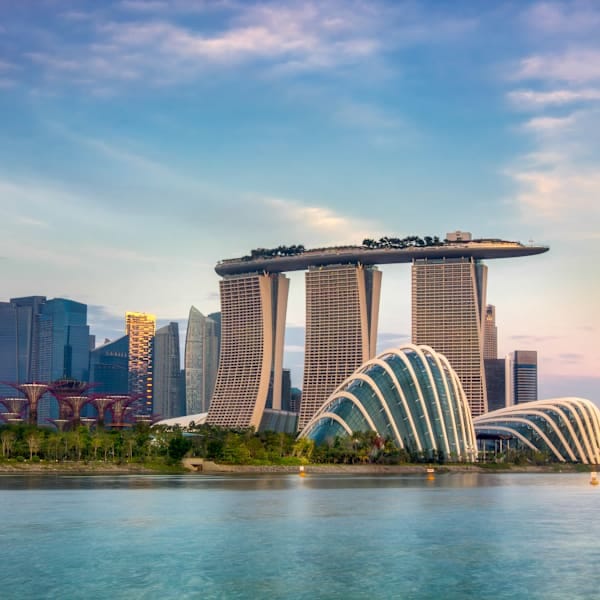 Singapur & Bali: Von City Lights zum blauen Kratersee