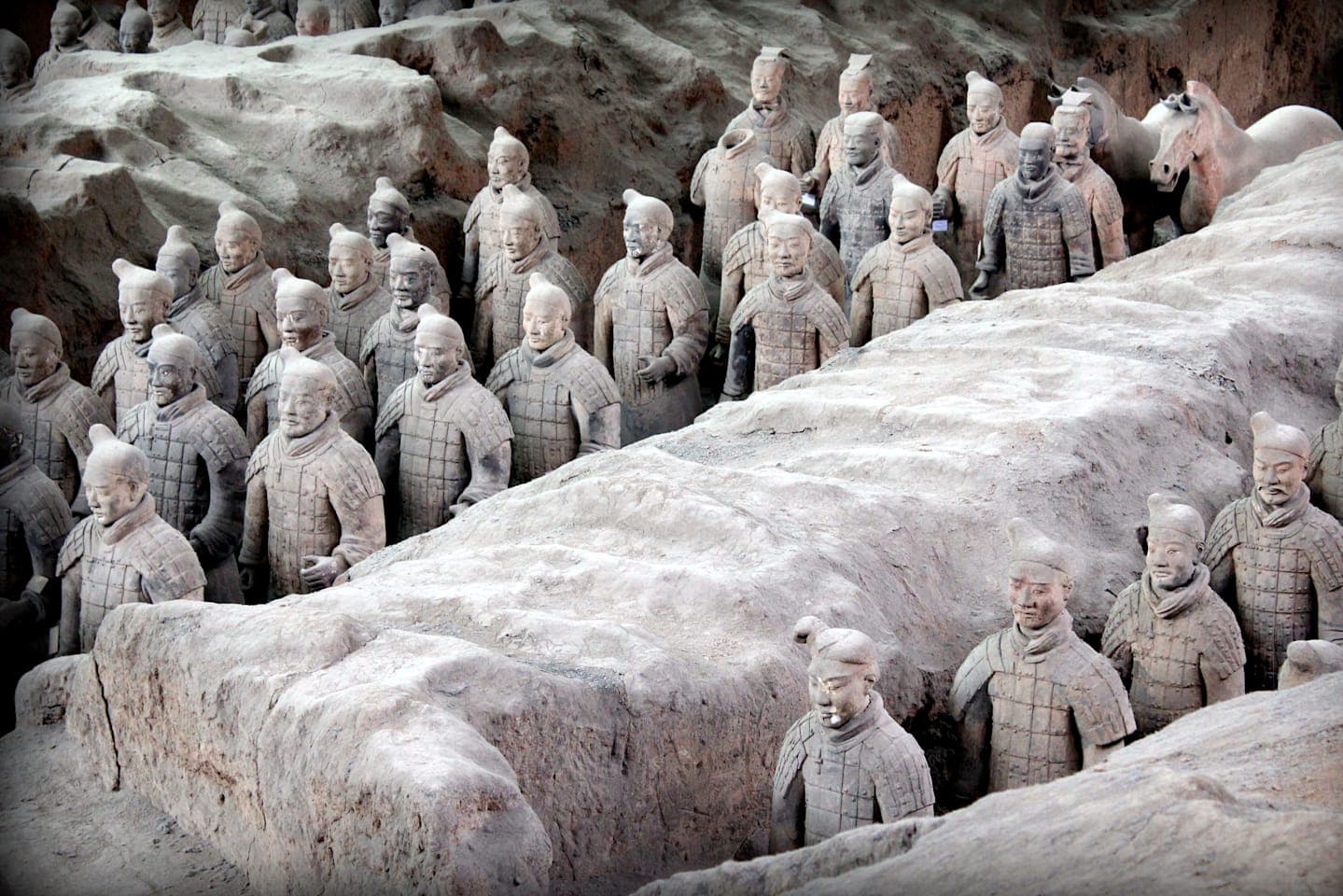 Ganztägige Busrundfahrt zur Terrakotta-Armee thumbnail